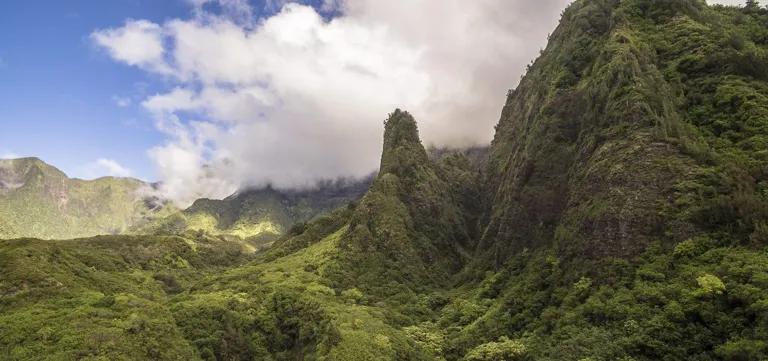 ʻĪao Valley State Monument — official source image